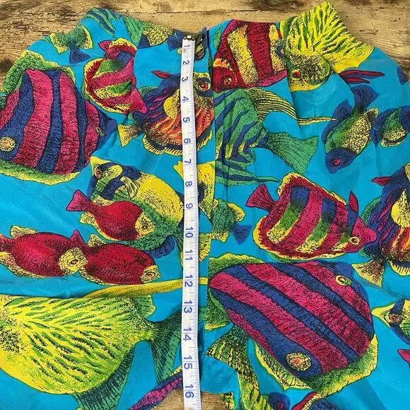 Vintage NORDSTROM High Waist Silk Fish Shorts - Picture 8 of 9